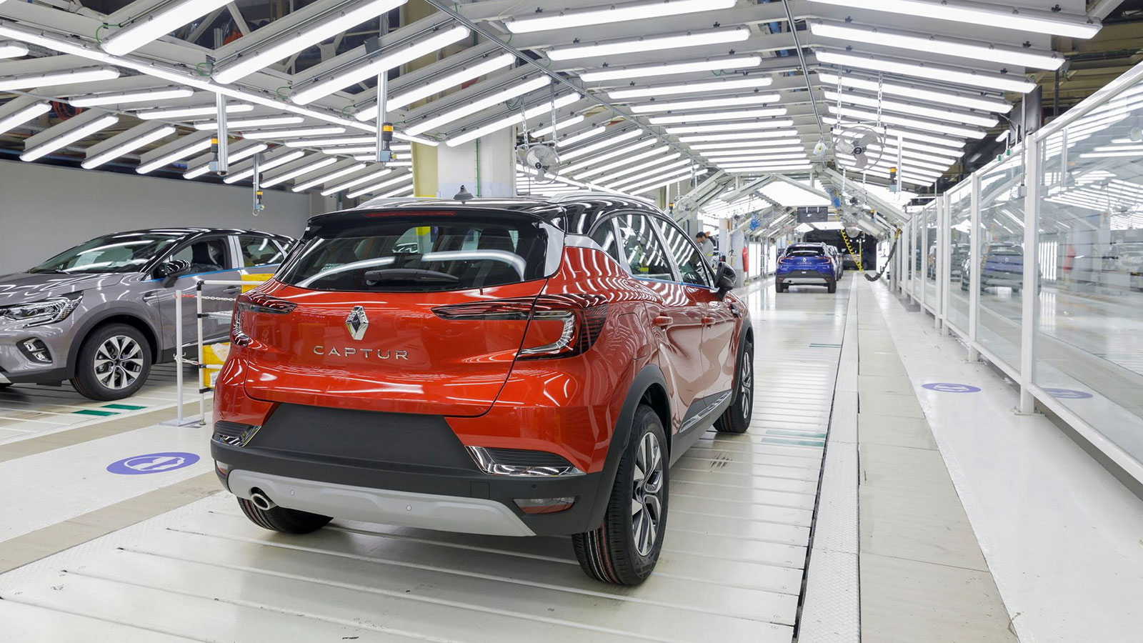 Renault: Εργαζόμενοι έκλεψαν εξαρτήματα 600.000 ευρώ από το εργοστάσιο!!!